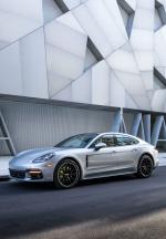 Porsche Panamera 4 E-Hybrid 2017 года (NA)